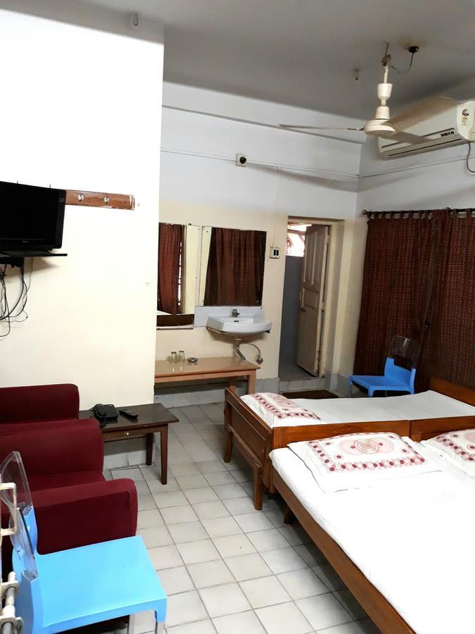 Chaiti Lodge - Santiniketan 볼푸르 외부 사진