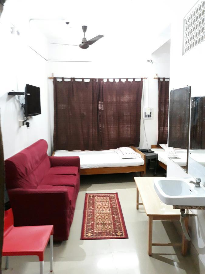 Chaiti Lodge - Santiniketan 볼푸르 외부 사진